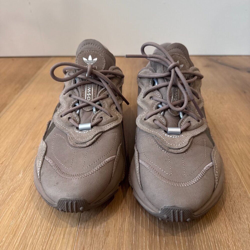 Adidas Women’s Ozweego Sneakers Brown Sample | Size 7 | Rare Streetwear Sneaker